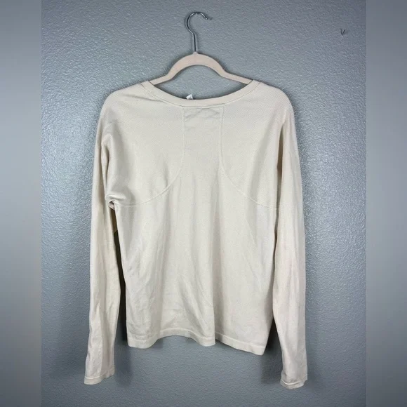 Athleta Speckled Waffle Thermal Long Sleeve Womens XL Cream Lightweight - Picture 8 of 8